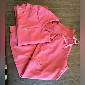 FIGS pink set Zamora jogger (petite S) and Catarina top (S)